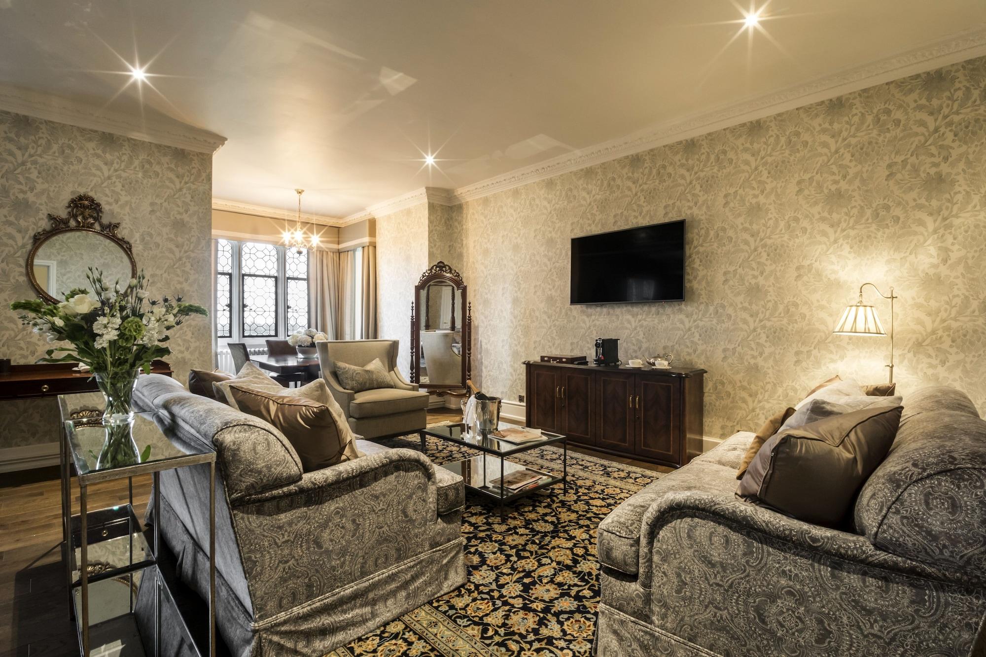 אשפורד Eastwell Manor, Champneys Hotel & Spa מראה חיצוני תמונה