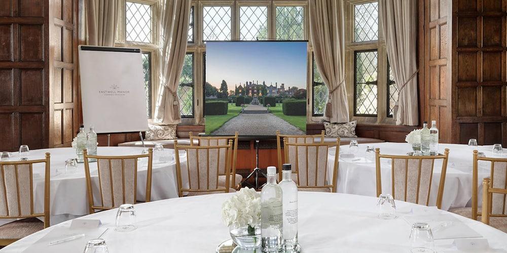 אשפורד Eastwell Manor, Champneys Hotel & Spa מראה חיצוני תמונה