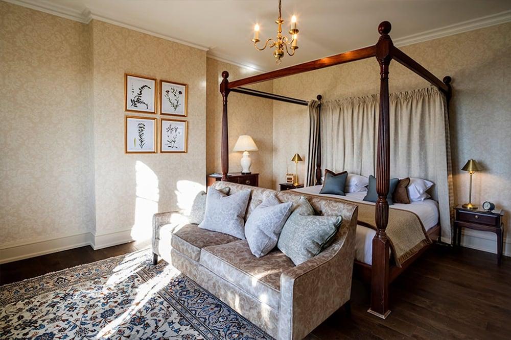 אשפורד Eastwell Manor, Champneys Hotel & Spa מראה חיצוני תמונה