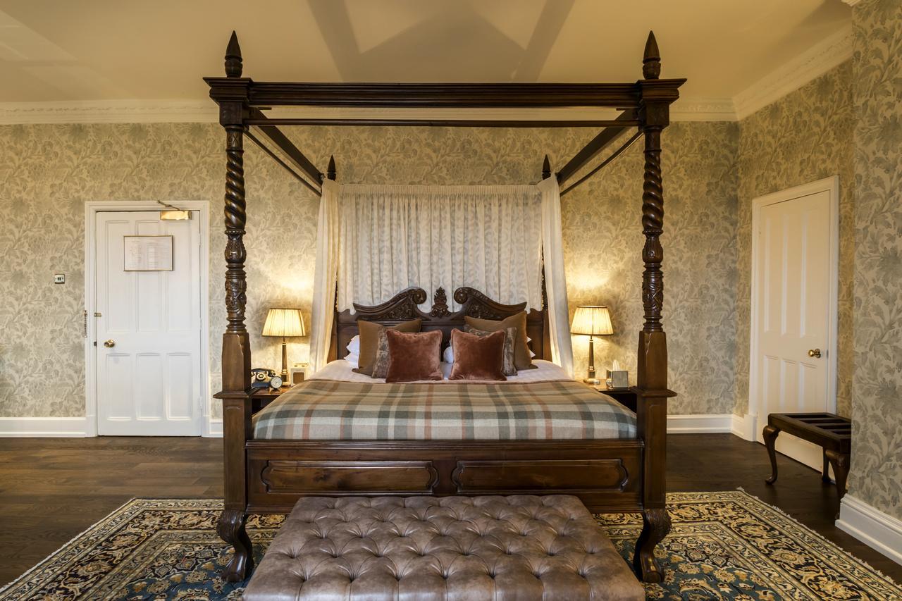 אשפורד Eastwell Manor, Champneys Hotel & Spa מראה חיצוני תמונה